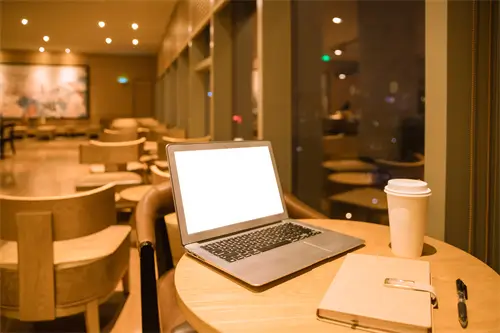 来宾哪里有特产美食店