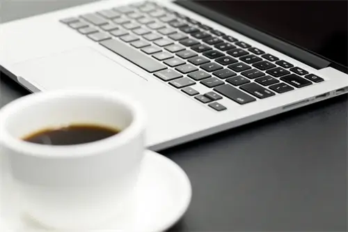 高县过年美食街在哪里